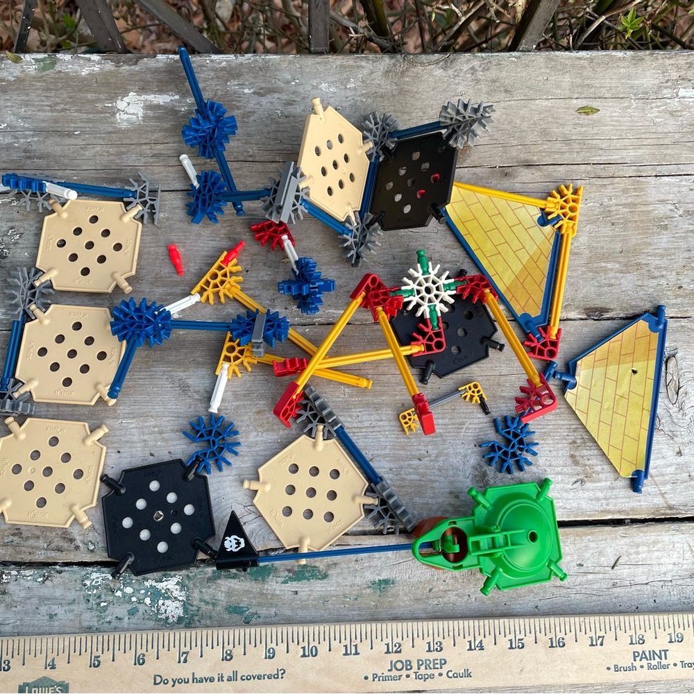 K’Nex vintage building toys parts